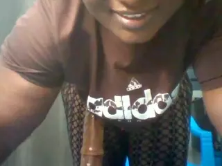 chocobabe002's Live Sex Cam Show