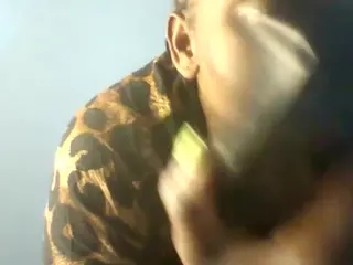 chocobabe002's Live Sex Cam Show