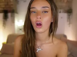 ClaraMia's Live Sex Cam Show