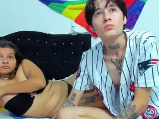 gian-megan's Live Sex Cam Show