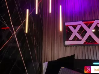 Isabella-Arias's Live Sex Cam Show