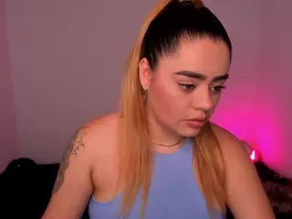 Isabella-Arias's Live Sex Cam Show