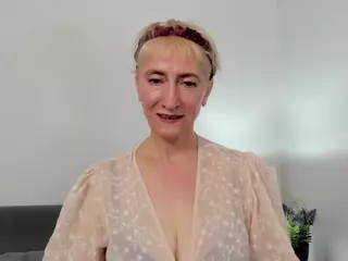 MargaretExperienced's Live Sex Cam Show