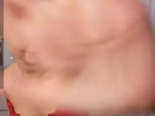 Linda's Live Sex Cam Show