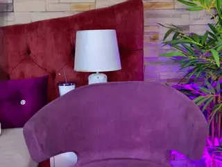 megan-wow's Live Sex Cam Show