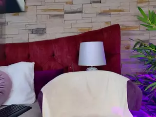 megan-wow's Live Sex Cam Show