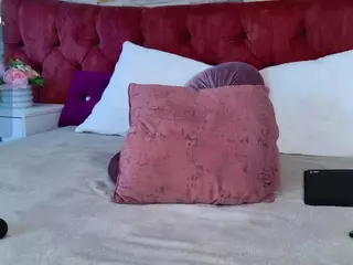 megan-wow's Live Sex Cam Show
