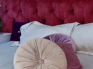 megan-wow's Live Sex Cam Show