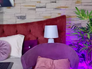 megan-wow's Live Sex Cam Show