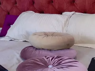 megan-wow's Live Sex Cam Show