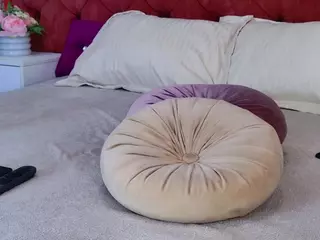 megan-wow's Live Sex Cam Show