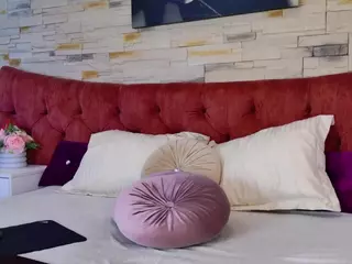 megan-wow's Live Sex Cam Show