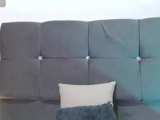 mia-makleynn's Live Sex Cam Show