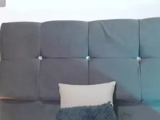 mia-makleynn's Live Sex Cam Show