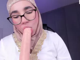 aysa-khalaff's Live Sex Cam Show