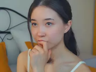 ErlineHackworth's Live Sex Cam Show