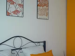 ErlineHackworth's Live Sex Cam Show