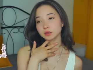 ErlineHackworth's Live Sex Cam Show