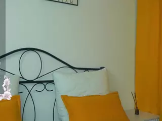 ErlineHackworth's Live Sex Cam Show