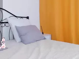 ErlineHackworth's Live Sex Cam Show