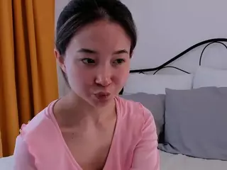 ErlineHackworth's Live Sex Cam Show
