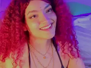 MADDYS-TONE's Live Sex Cam Show