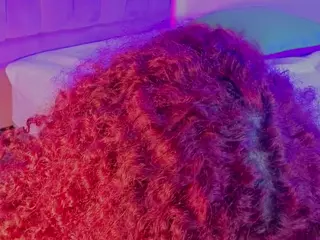 MADDYS-TONE's Live Sex Cam Show