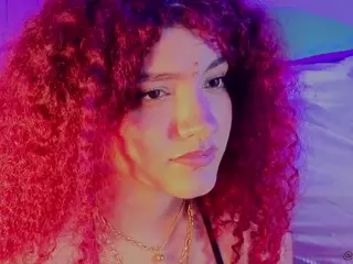 MADDYS-TONE's Live Sex Cam Show