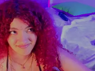 MADDYS-TONE's Live Sex Cam Show
