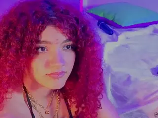 MADDYS-TONE's Live Sex Cam Show