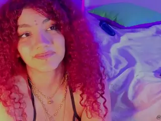 MADDYS-TONE's Live Sex Cam Show
