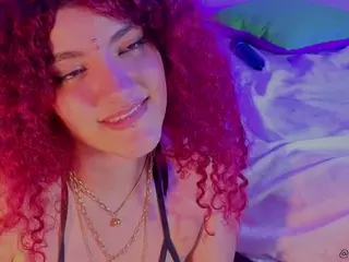 MADDYS-TONE's Live Sex Cam Show