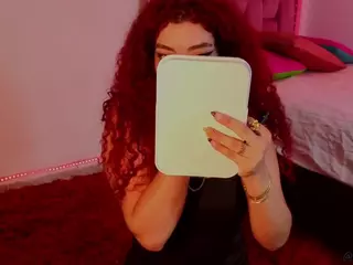 MADDYS-TONE's Live Sex Cam Show