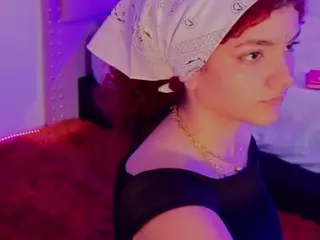 MADDYS-TONE's Live Sex Cam Show
