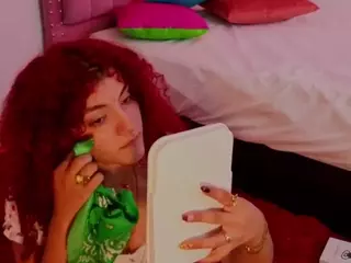 MADDYS-TONE's Live Sex Cam Show