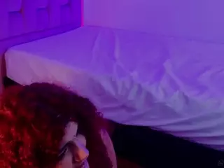 MADDYS-TONE's Live Sex Cam Show