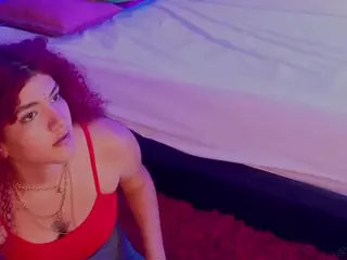 MADDYS-TONE's Live Sex Cam Show