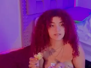 MADDYS-TONE's Live Sex Cam Show