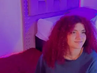 MADDYS-TONE's Live Sex Cam Show