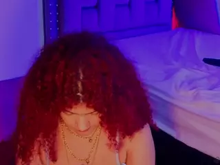 MADDYS-TONE's Live Sex Cam Show