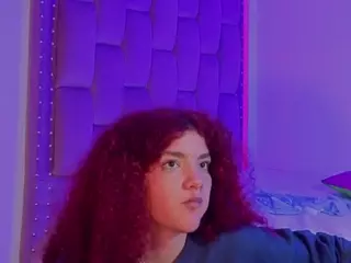 MADDYS-TONE's Live Sex Cam Show