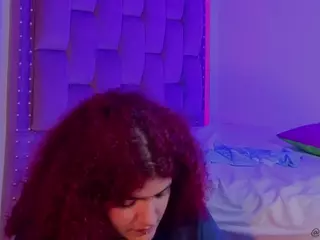 MADDYS-TONE's Live Sex Cam Show