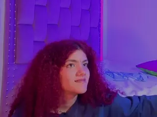 MADDYS-TONE's Live Sex Cam Show