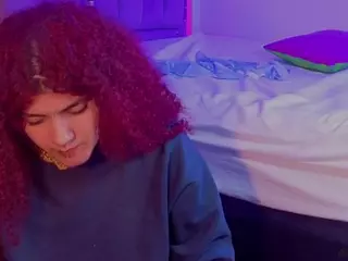 MADDYS-TONE's Live Sex Cam Show