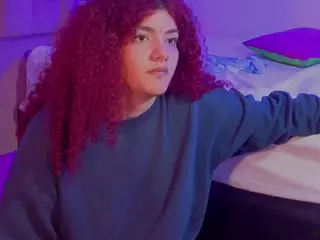 MADDYS-TONE's Live Sex Cam Show