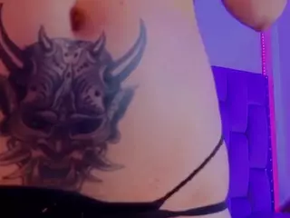 MADDYS-TONE's Live Sex Cam Show