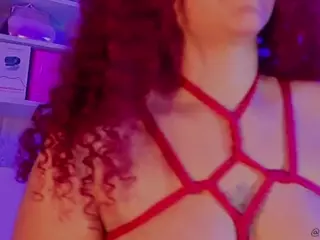 MADDYS-TONE's Live Sex Cam Show