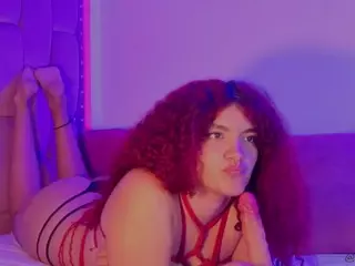 MADDYS-TONE's Live Sex Cam Show