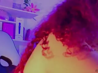 MADDYS-TONE's Live Sex Cam Show