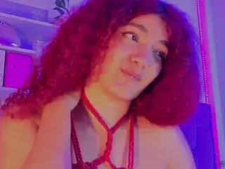 MADDYS-TONE's Live Sex Cam Show